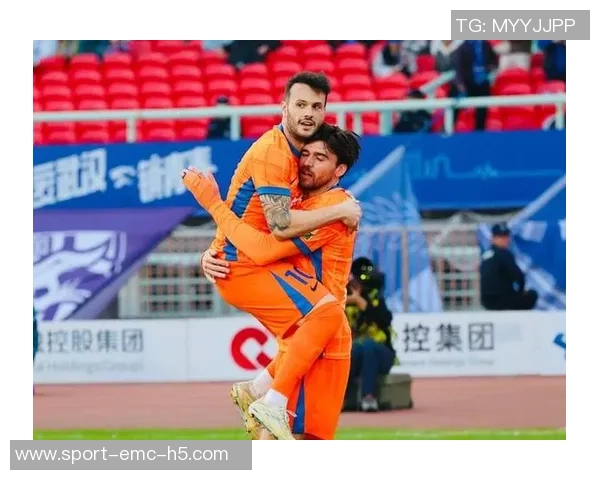 山东泰山热身赛3比1战胜香港杰志泽卡梅开二度展现强劲状态